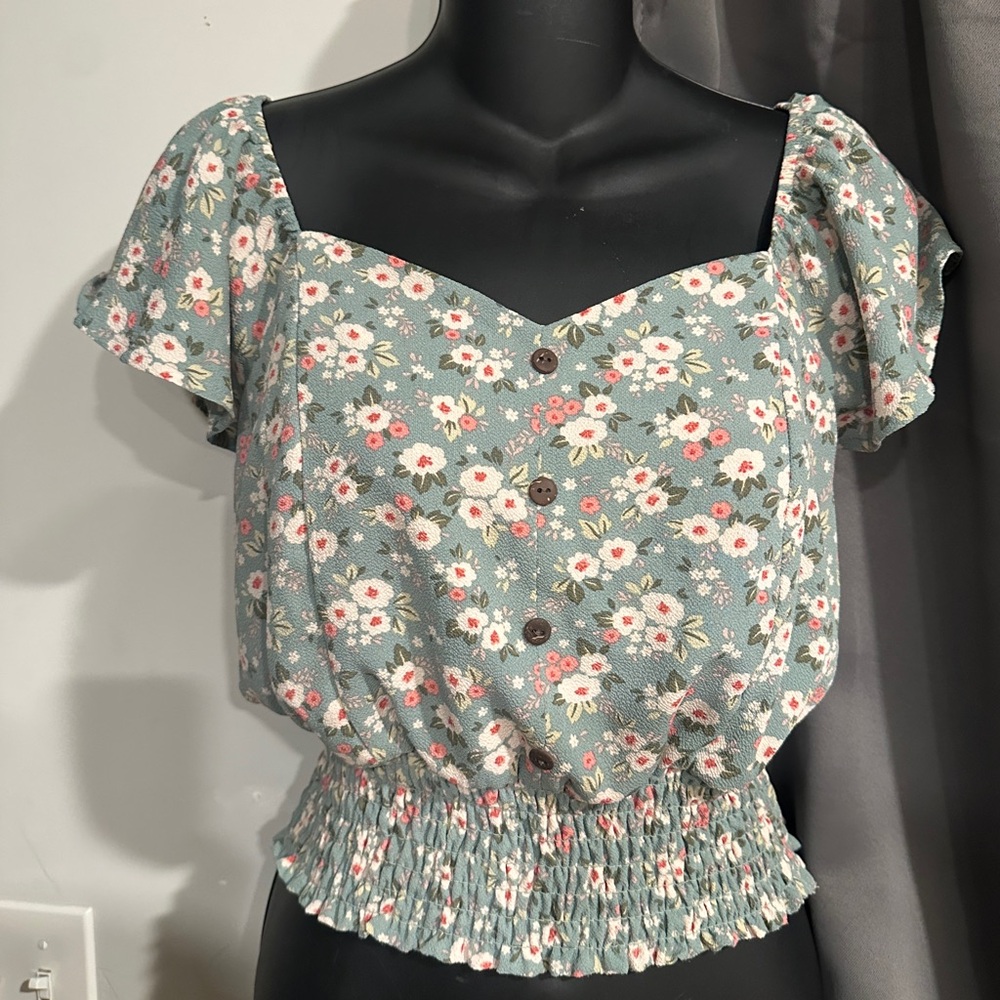 Monteau Sage Green Floral Cinched Waist Crop Blouse